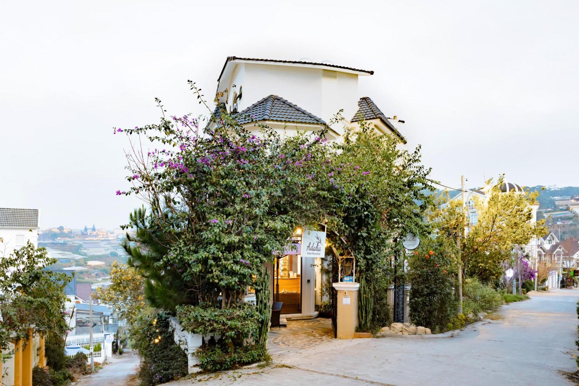 Adalia Villa With Valeyview - O'Tel Da Lat Exterior photo